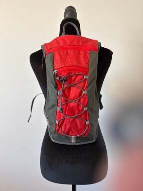 Unigear Hydration Backpack with 2L Water Bladder, Red/Grey